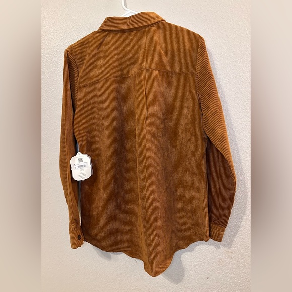 Corduroy feel Shacket Altar’d State size Medium - Picture 3 of 5